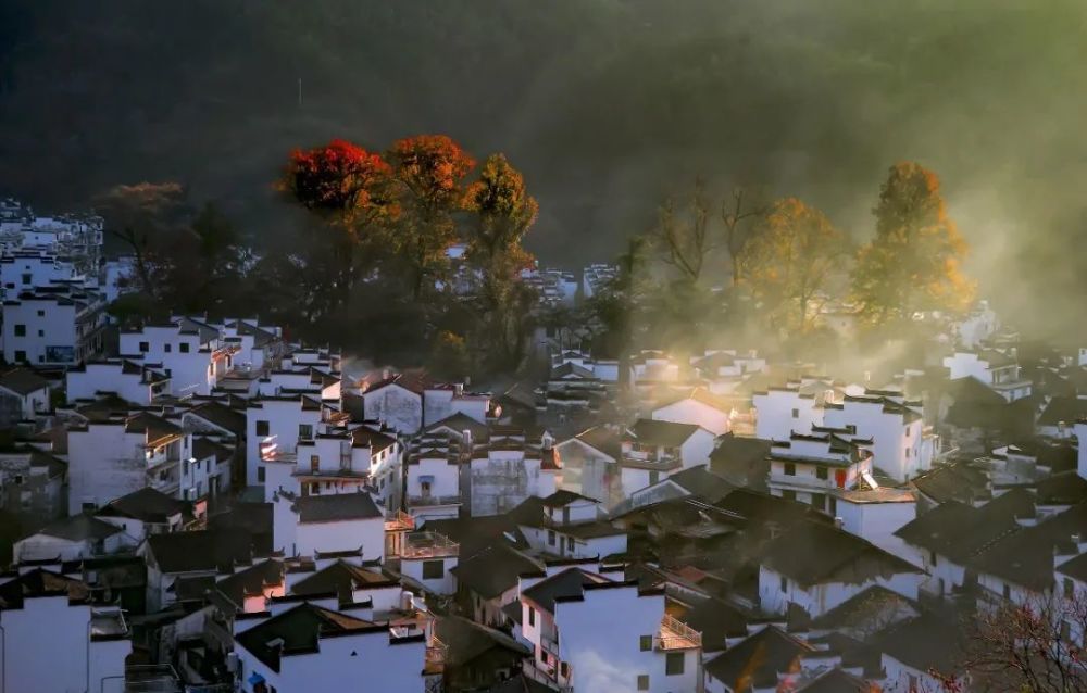 婺源gdp在徽州_婺源徽州民肴酒店图片(2)