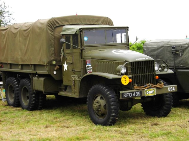 作为二战中最著名,应用最广泛的军车,cckw353虽有多种改装型,但如果仅