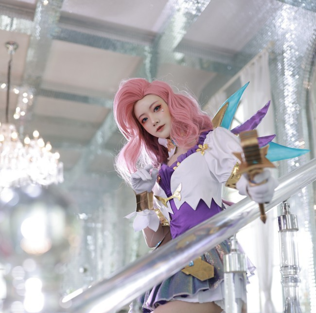 cos:英雄联盟萨勒芬妮星籁歌姬cos正片