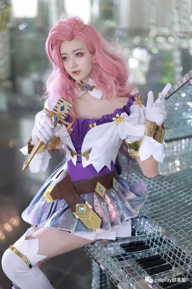 cos:英雄联盟萨勒芬妮星籁歌姬cos正片