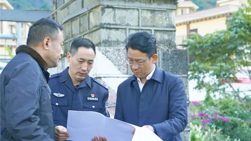 徐贤副州长深入实地检查指导皮划艇野水公开赛安保工作