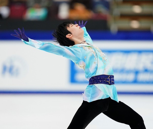 羽生结弦完美回归,第五次获得全日冠军!新节目太高级_腾讯新闻