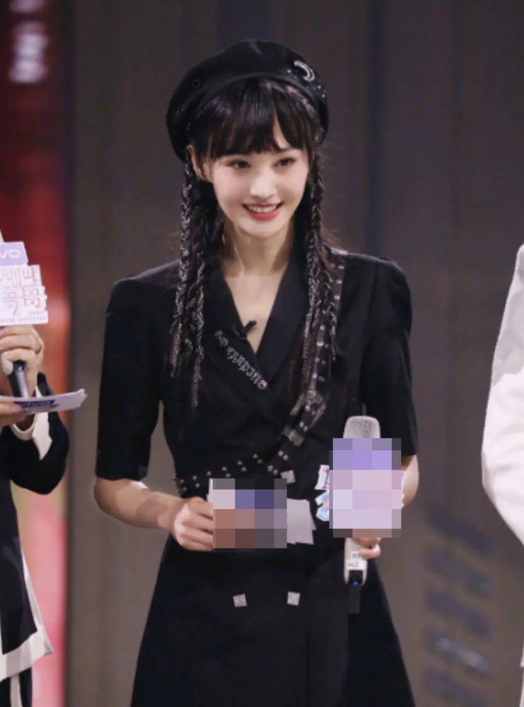 疑因八卦金晨邓伦,郑爽退出《追光》,曝仅是替补没违约_别拿职业操守