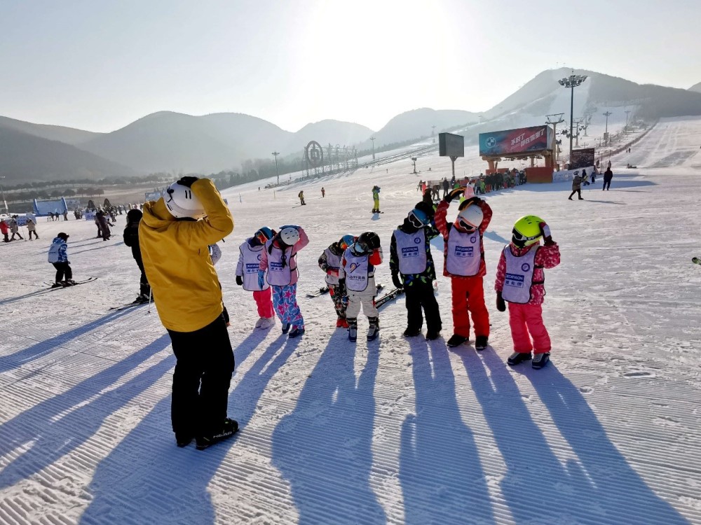 北京市平谷区第十四届渔阳国际冰雪季开幕