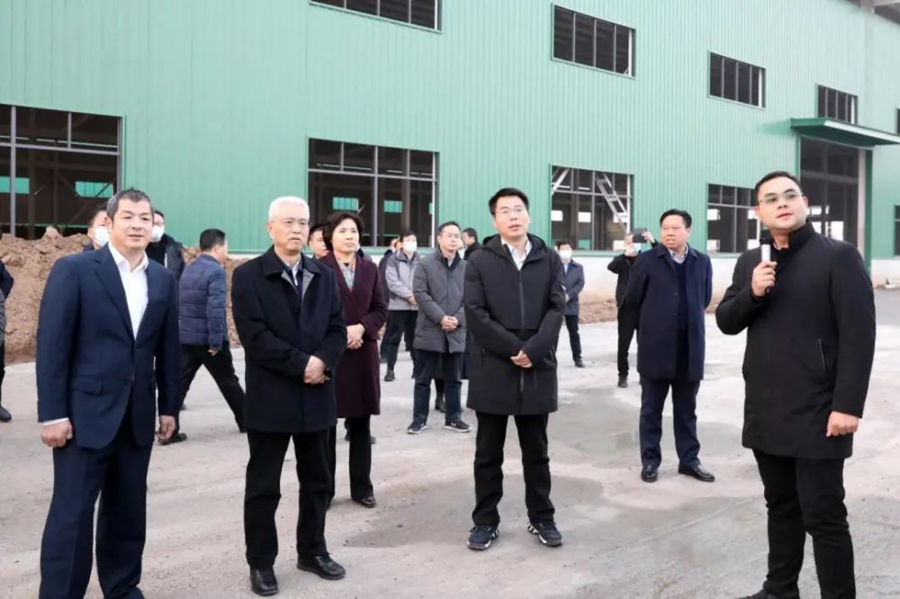 湖北返乡创业经济总量_湖北非必须不返乡(3)