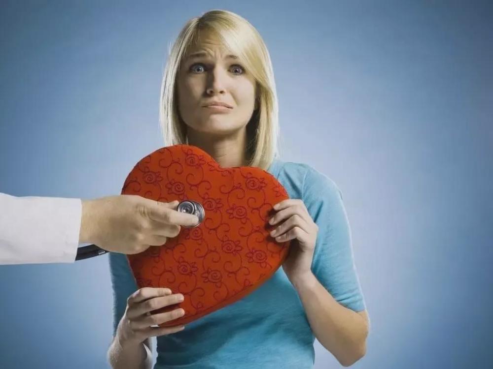 人到中年,压力山大!研究揭示女性的心脏是如何被"压垮