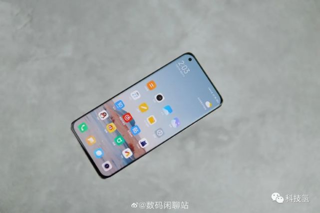 小米11白色,卡其素皮,雷军签名版真机美图欣赏!