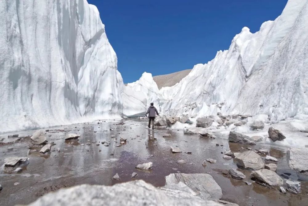 痛惜!探险途中掉进冰川,"西藏冒险王"离世,年仅30岁