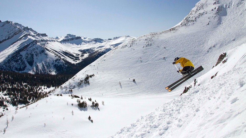 加拿大顶级滑雪胜地top8