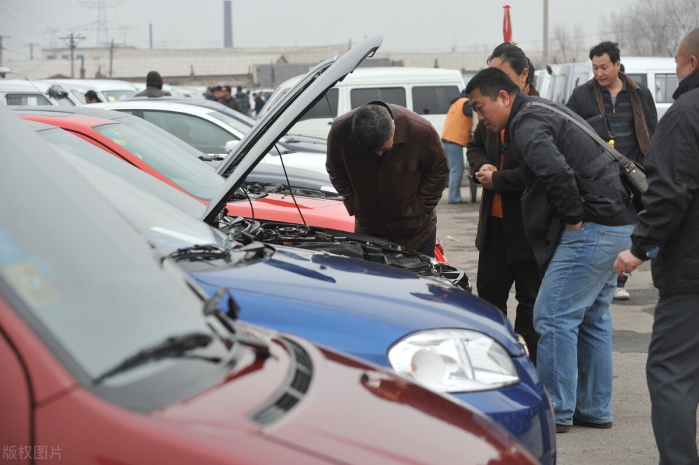 招聘卖车_货拉拉直营车队 到底是招人还是卖车(2)