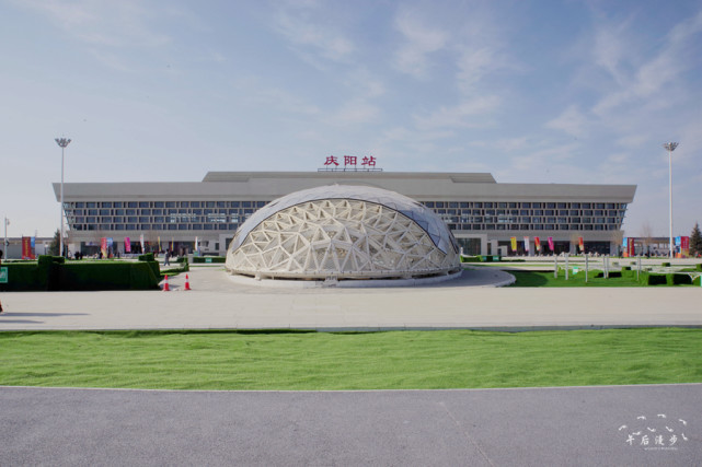 推广活动暨"坐高铁·游庆阳"西安银川百家旅行社踩线考察活动正式启程