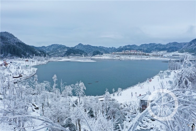 玩冰雪泡温泉品年味 丰都南天湖冬天耍法多_腾讯新闻