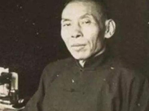 1949年杜月笙为何拒绝跟蒋介石去台湾听听他孙子怎么说