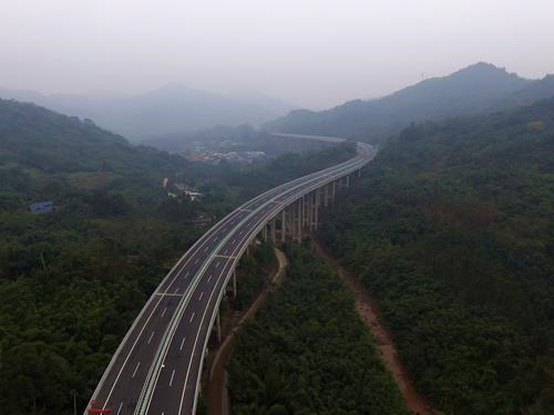 犍为出发30分钟跑拢马边