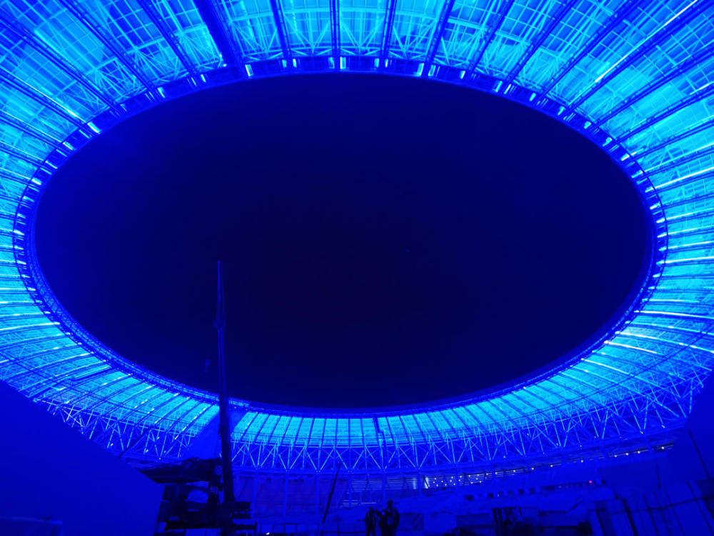 迎接2021 成都大运会主场馆举行亮灯仪式