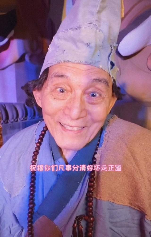 87岁游本昌近况再扮济公送祝福网友爆料1月份将进组拍戏