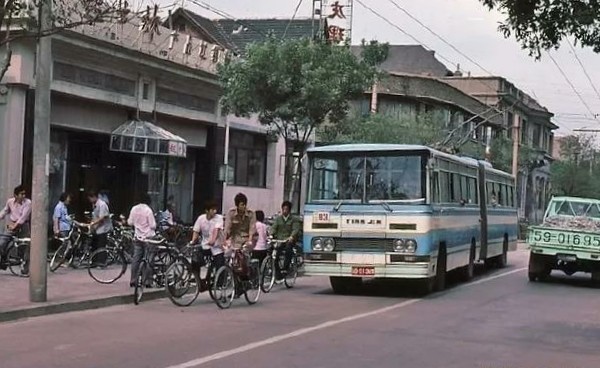 天津老照片不同时空的天津人生活场景