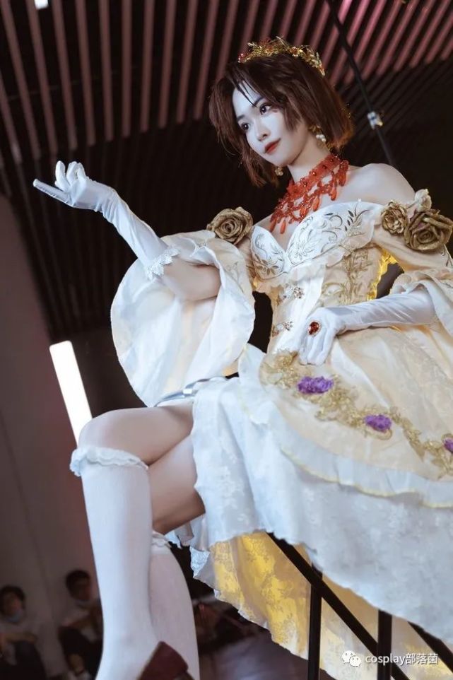 cos:红夫人【血宴】场照cos