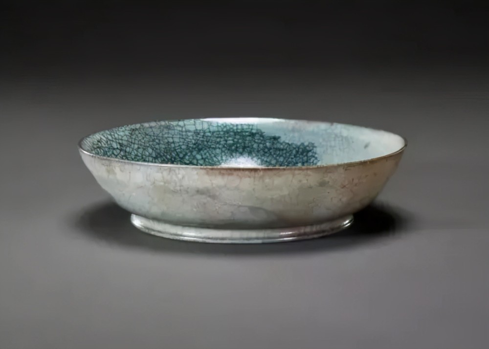 故宫馆藏17件汝窑瓷器,极简之美