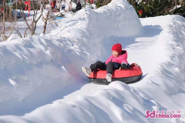 山东首家雪乡主题度假区跑马岭齐鲁雪乡正式开业