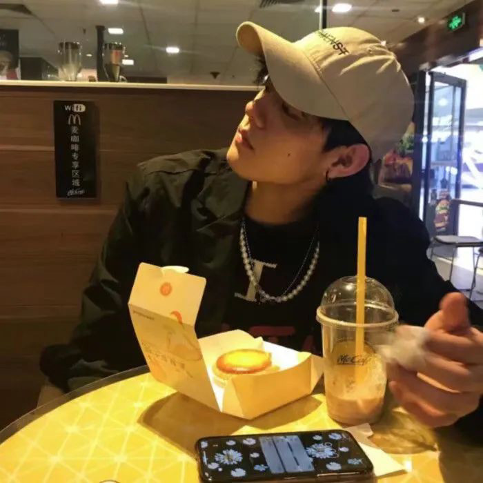 高质量男生头像|喜欢就争取,得到就珍惜