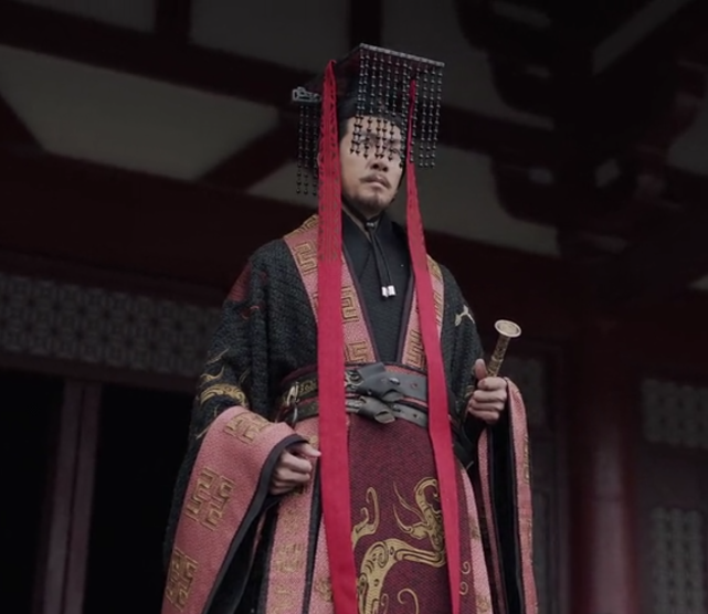《大秦赋》里秦始皇的龙袍是黑色,王室流行色原来是这样确定的