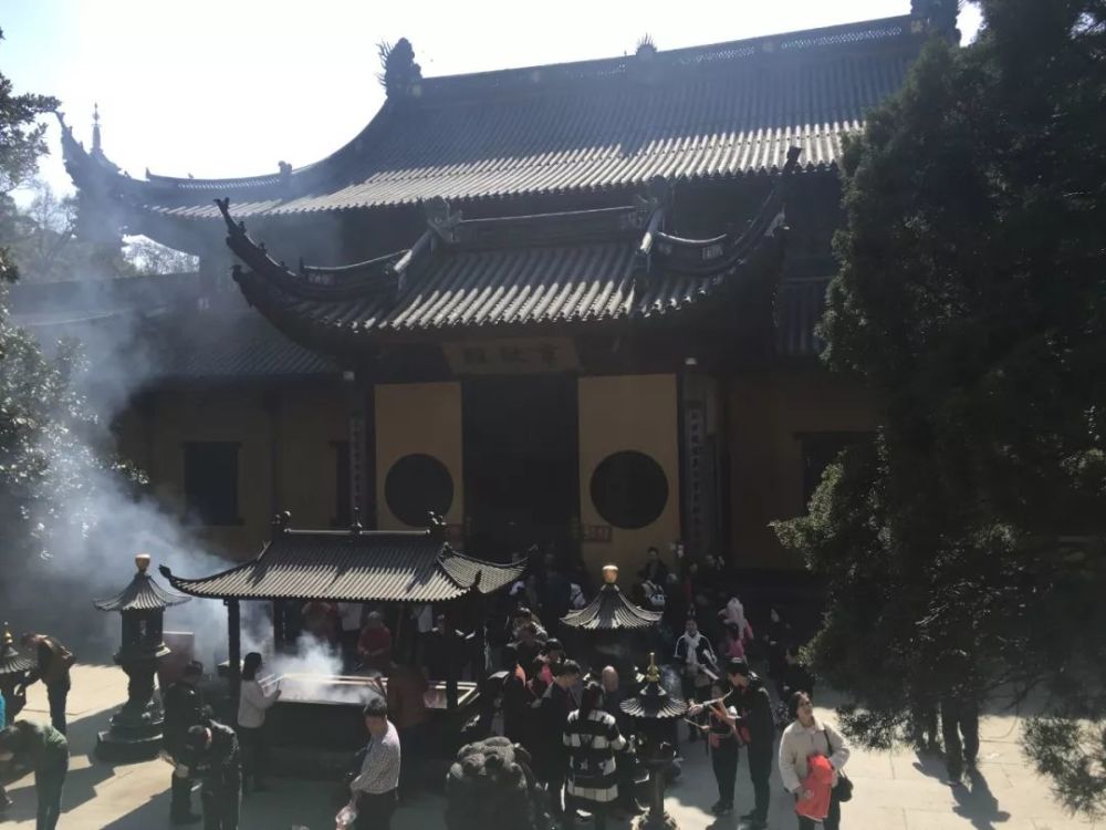 "古刹"晋代古刹——宁波天童寺