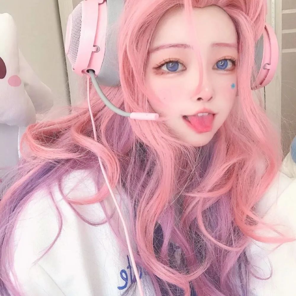 第526期:可爱女头:0103粉色可爱少女心真人女生头像