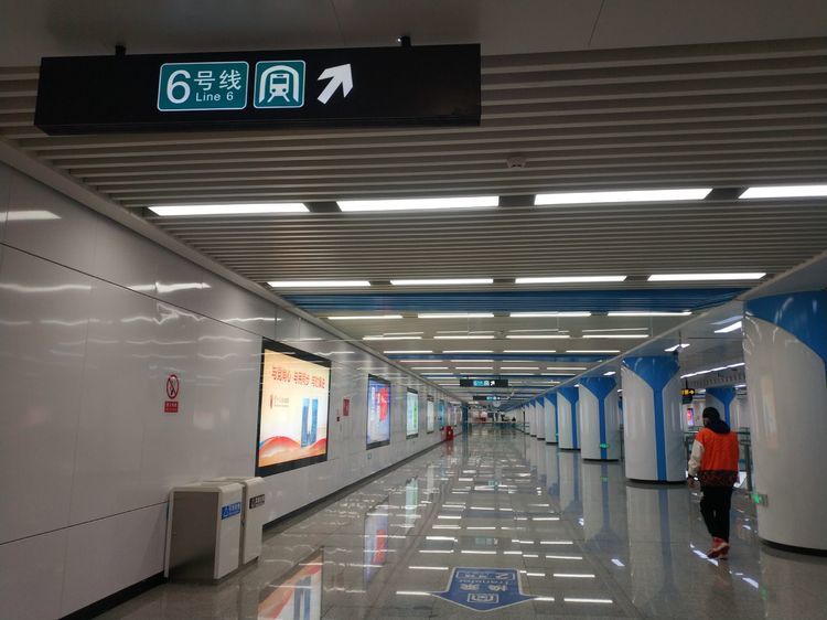 昆明地铁6号线二期工程开通运营后,从城区去机场区域