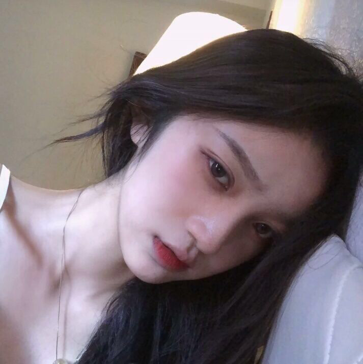 又纯又欲的头像