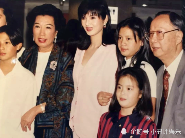 患新冠的谢玲玲离婚后仍为婆婆尽孝20余年誓为儿女守住600亿