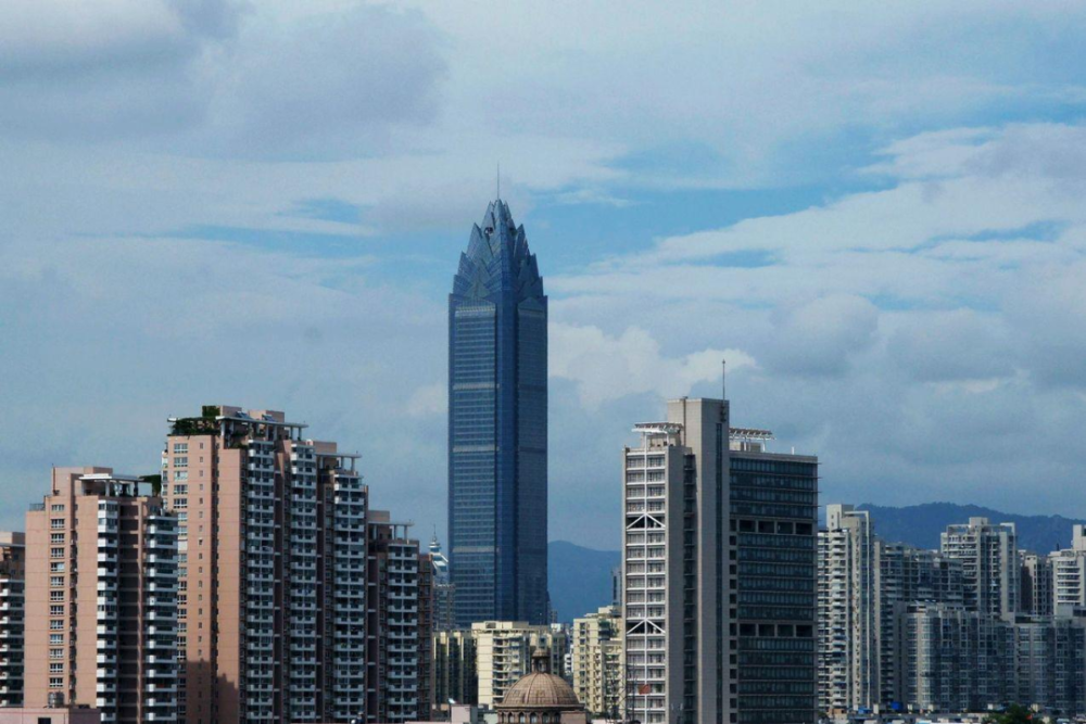 还有如鹿城广场综合体350米(在建,君康中心339米(在建,温州老港区