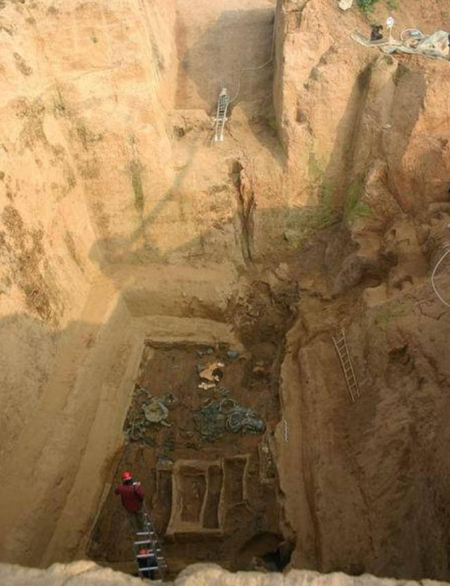 古代的防盗"机关墓,80名盗墓贼死于墓内,里面含多个朝代!