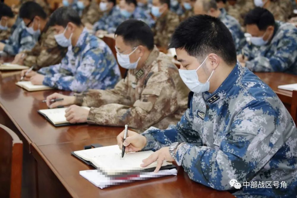中部战区组织2021年开训动员