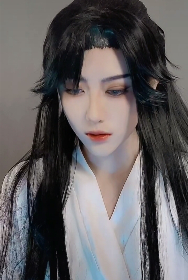 我愿说他是最强沈兰舟cos!一颦一笑活色生香,仿佛从书