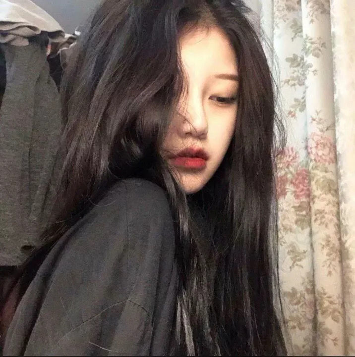 精选一组气质清冷的超好看女头