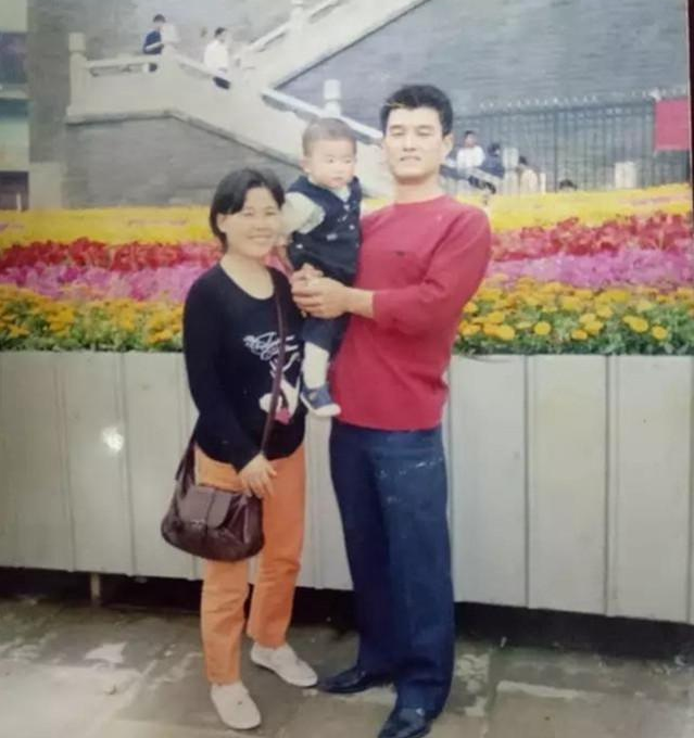 感动一座城的孟祥斌,未到30岁便已牺牲,他的妻女现在过得怎样?
