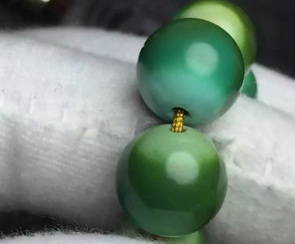 绿松石盘花了?别慌,或许这只是它的尴尬期