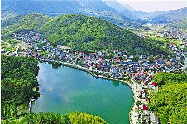 湖州市经济总量在浙江排名_浙江湖州市地图(2)