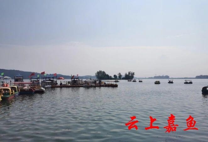 图为三湖连江