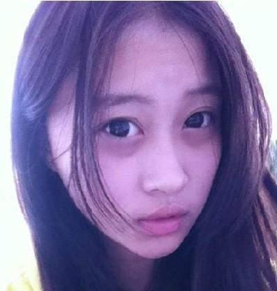 心痛!25岁的孙侨潞,生前刚租下3万豪宅,今四只狗狗无人照顾