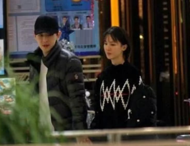 《女儿恋爱》最后抉择,金晨诉说拒绝卡斯柏理由,难怪与邓伦不合适