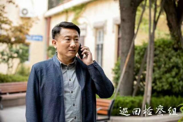 房子斌曾经很有名,演过不少电视剧,但只有代表作《玉观音》中扮演的