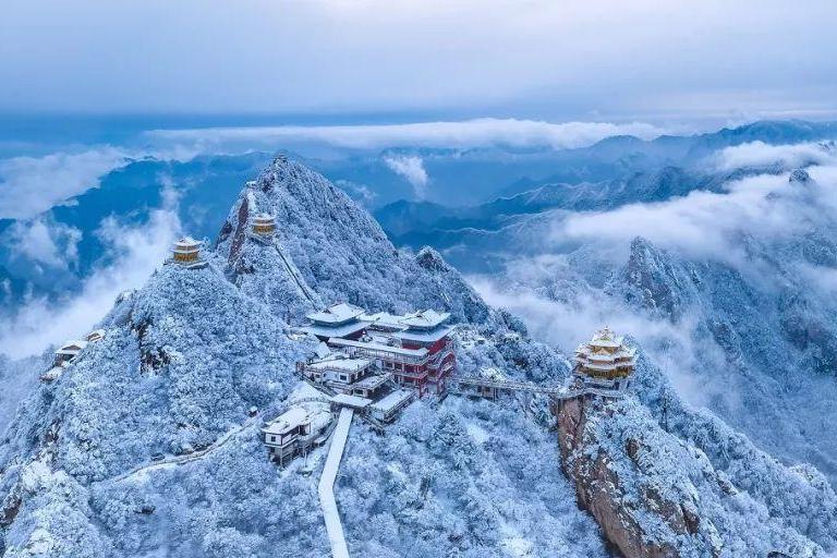 我国叫做老君山的超过十个,为什么只有洛阳老君山火了