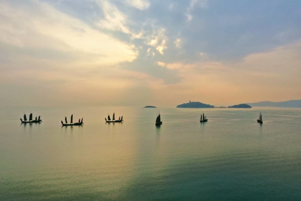 太湖第一名胜,纳太湖山水之美,被视为无锡版的"桃花源