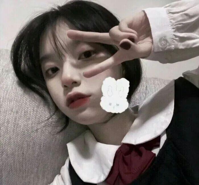 最新女生头像丨一组高质量真人女头