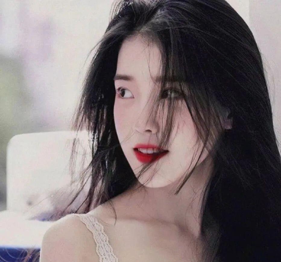 最新女生头像丨一组高质量真人女头