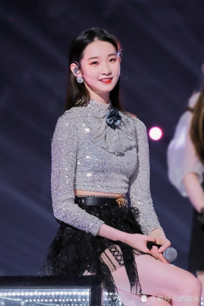 时代峰峻区别对待男女选秀:李俊濠全程撇关系,张艺凡获公司力挺