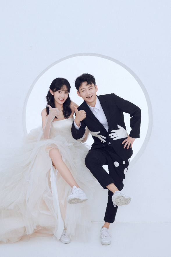正脸婚纱照_婚纱照风格