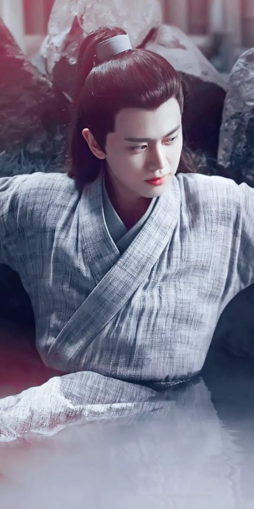 精选壁纸分享‖任嘉伦,用眼神撩人的男人